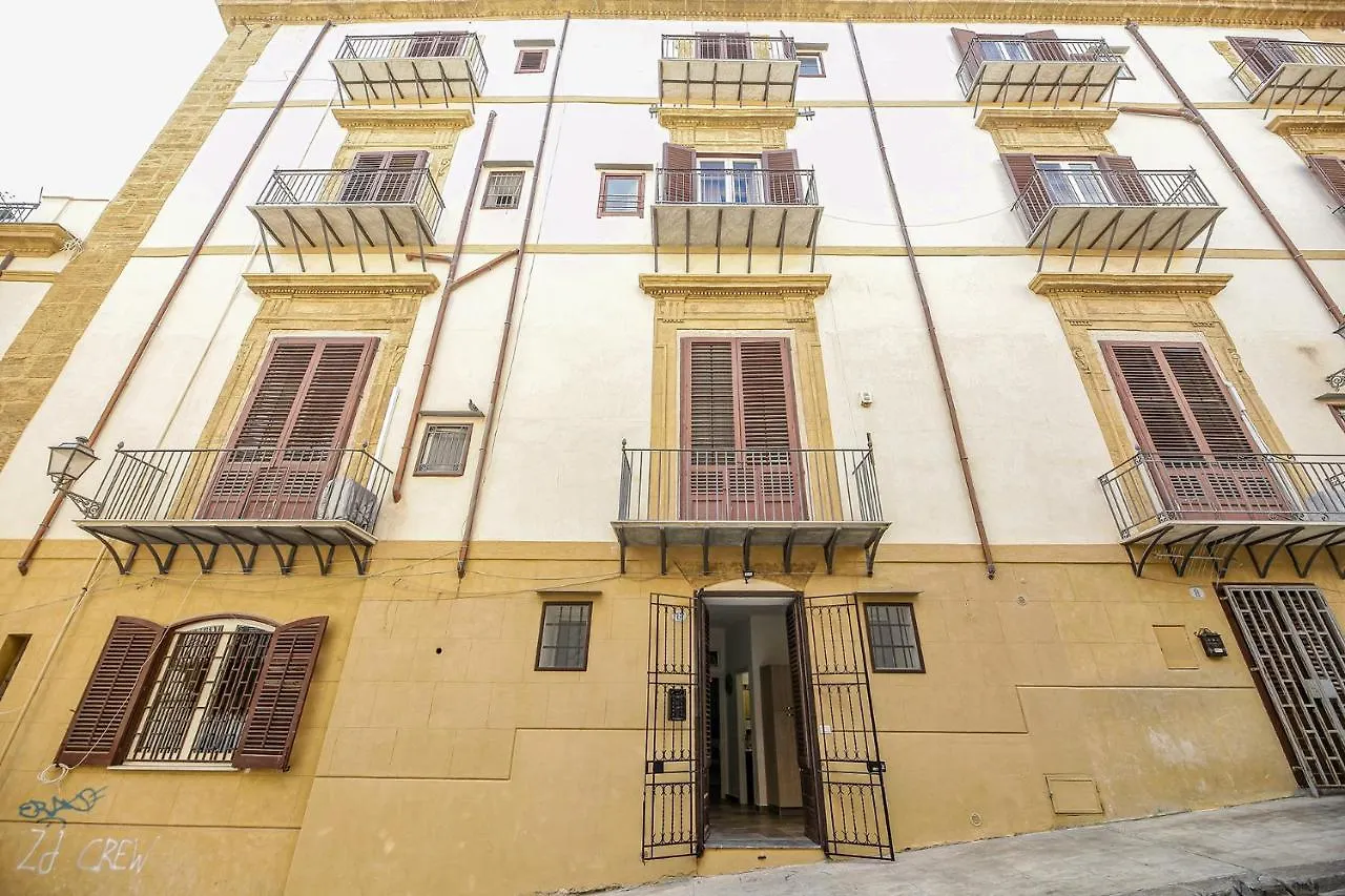 Appartamento Casa Raffadali, in centro storico a Palermo Italia