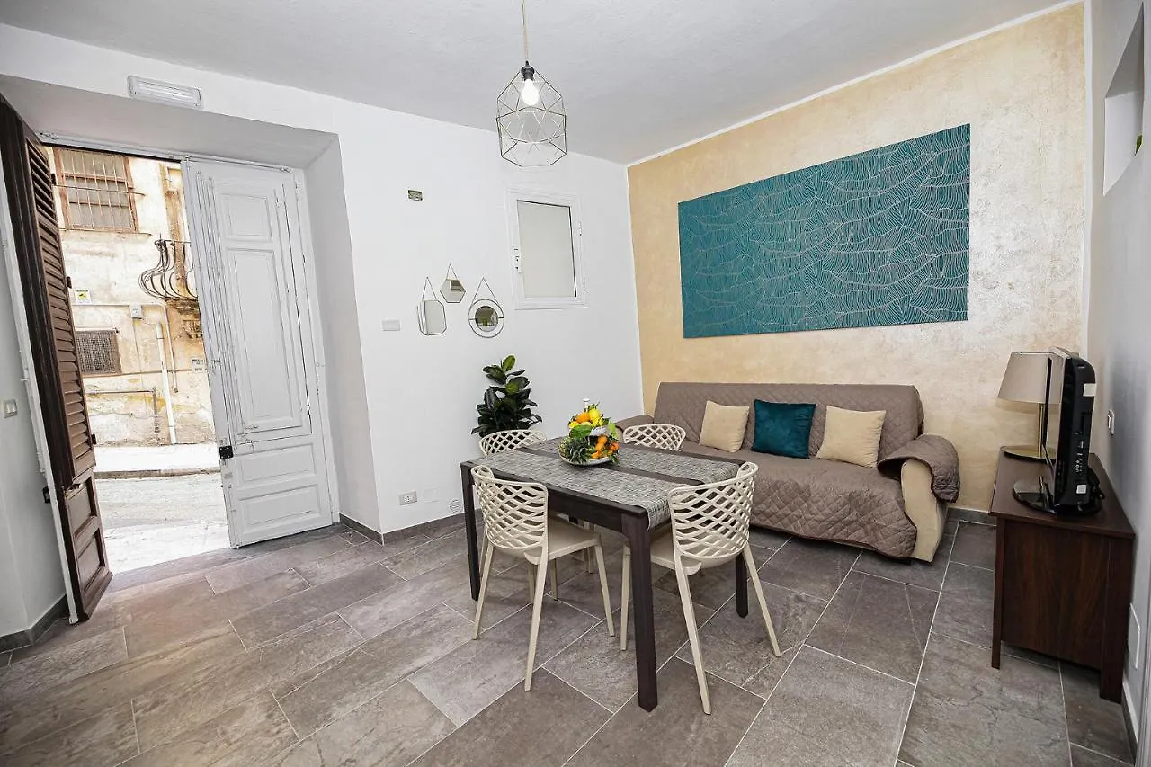 Appartamento Casa Raffadali, in centro storico a Palermo