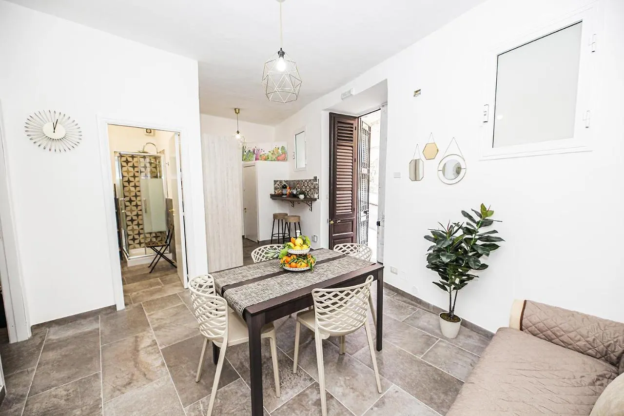Casa Raffadali, In Centro Storico A Palermo Apartamento